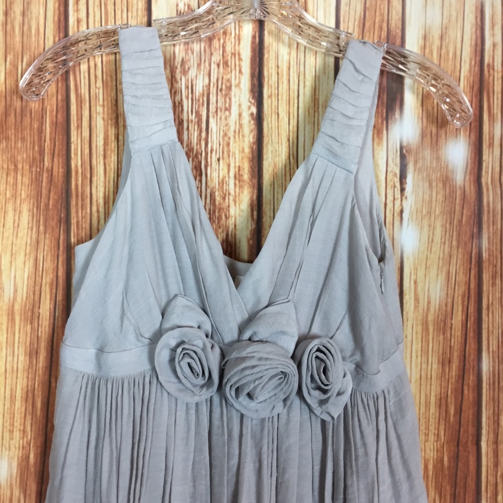 Sine Gray Rosette Floral Textured Sleeveless Pleated Lined Mini Dress Size 4 - Picture 3 of 5